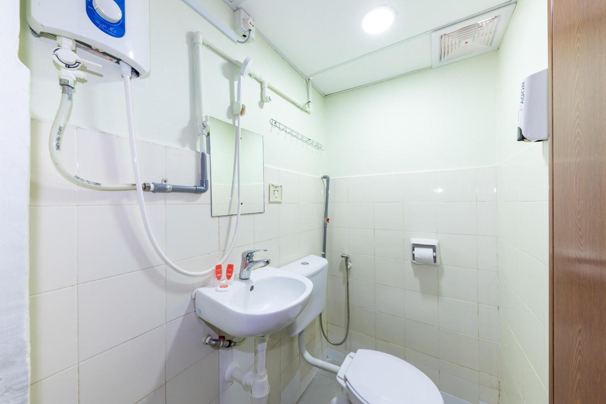 Super Oyo 432 My 7Days Inn Johor Bahru Exterior photo