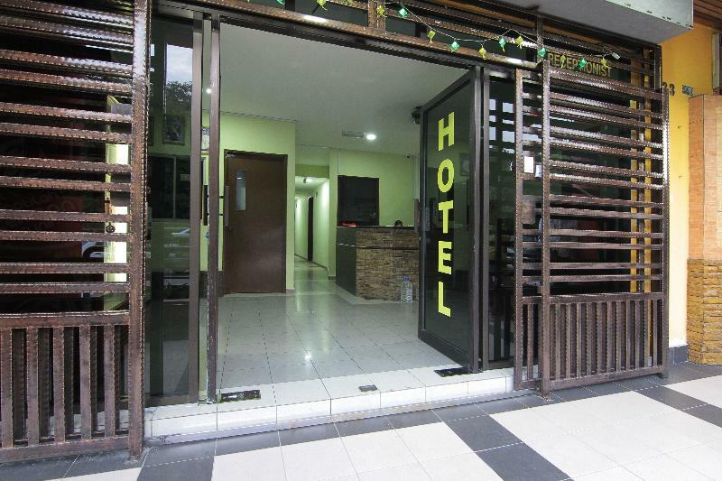 Super Oyo 432 My 7Days Inn Johor Bahru Exterior photo